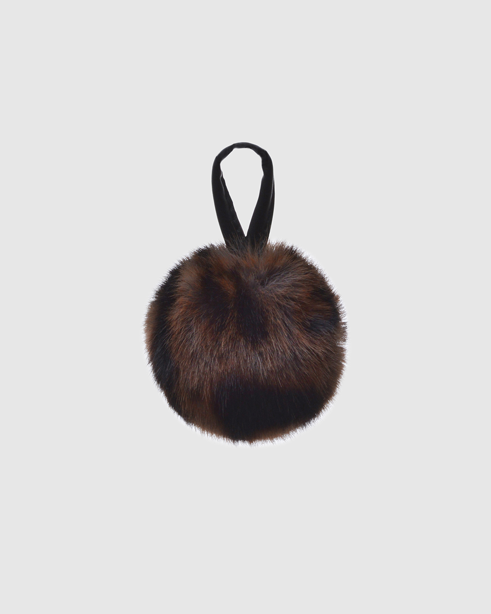 Faux Fur Pompons "Gray Panther with logo" Faux Fur Pompons "Gray Panther with logo"