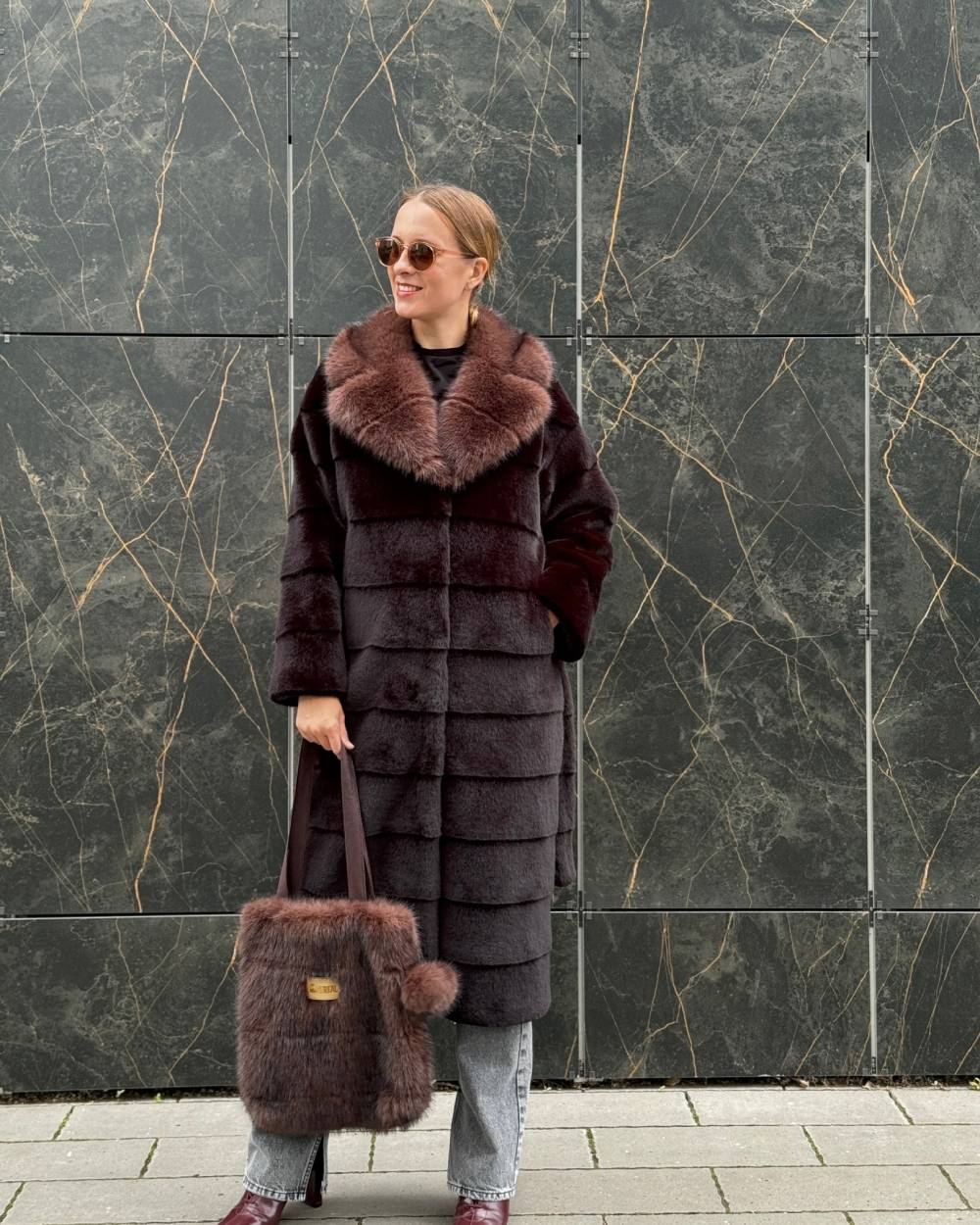 Faux Fur Collar "Sable" Faux Fur Collar "Sable"